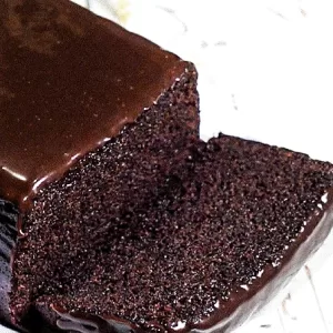 fudgy chocolate mud cake by sooodlish