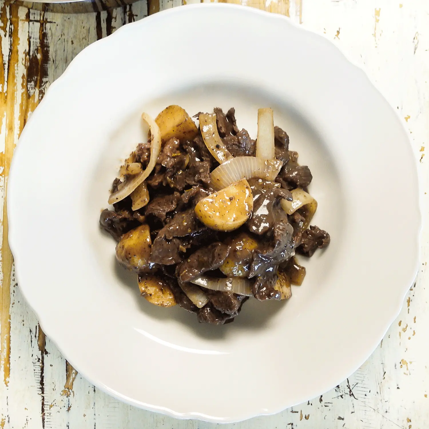 Easy one-pan rosemary beef and potatoes