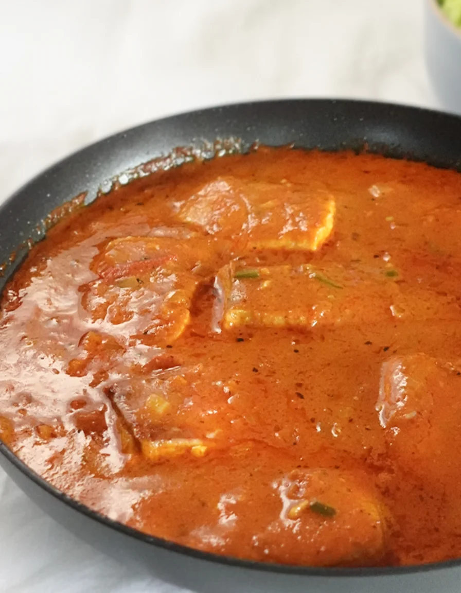 Creamy coconut salmon