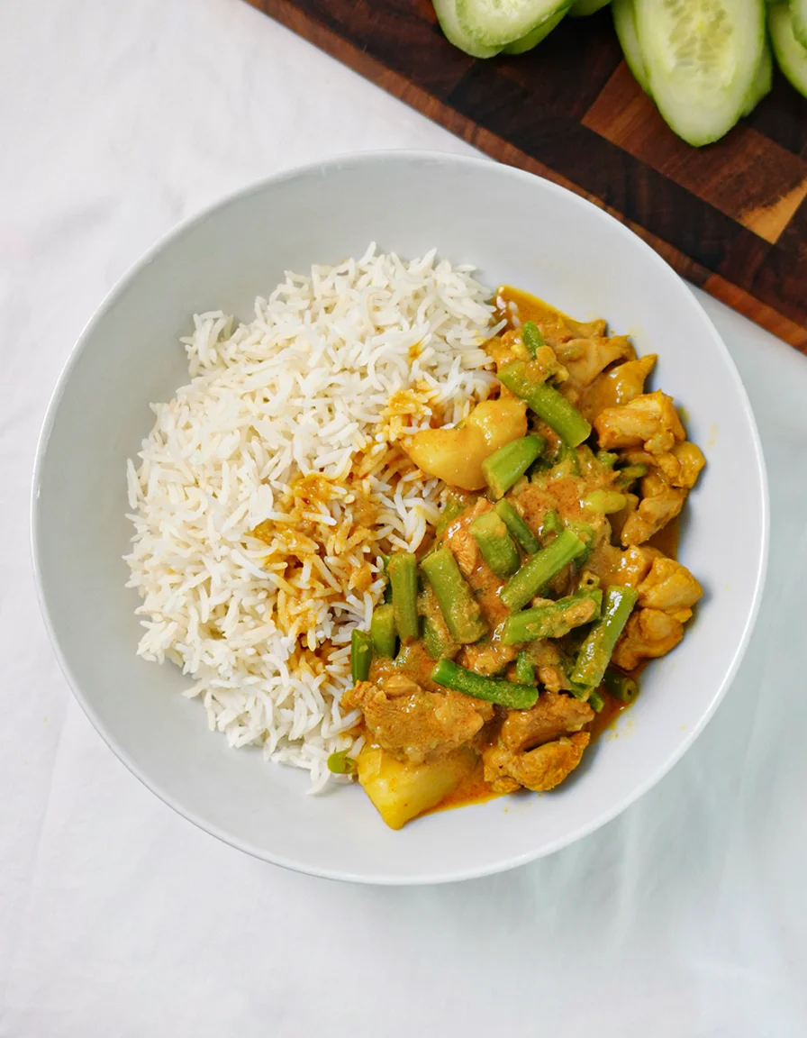 Potatoes and Beans mixed coconut chicken one pot